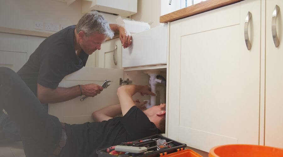 Professional burst pipe repair services in Echo, LA